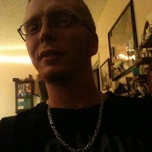 Meet your Posher, Adam